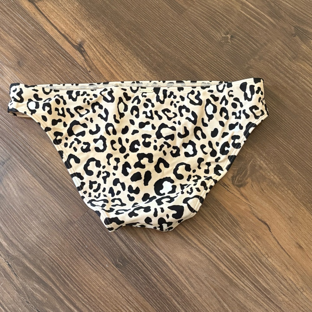 Hollister Leopard Swim Bottoms - Tan & Black - Picture 2 of 4